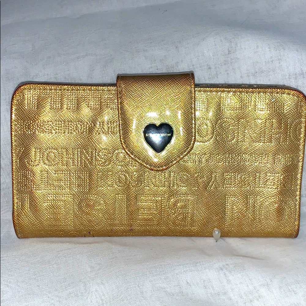 Betsy Johnson Signature Wallet